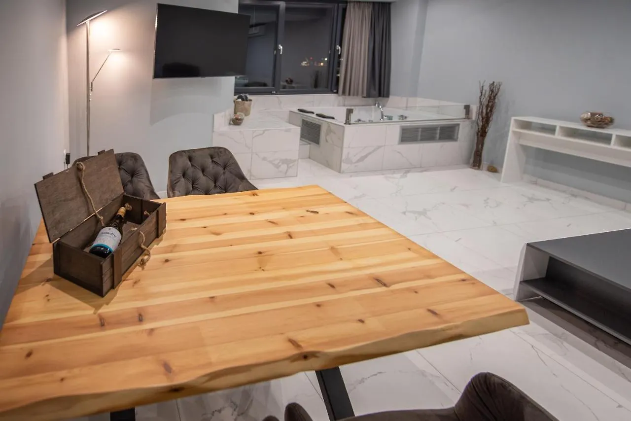 아파트 Sea & City Luxury Suite 테살로니키